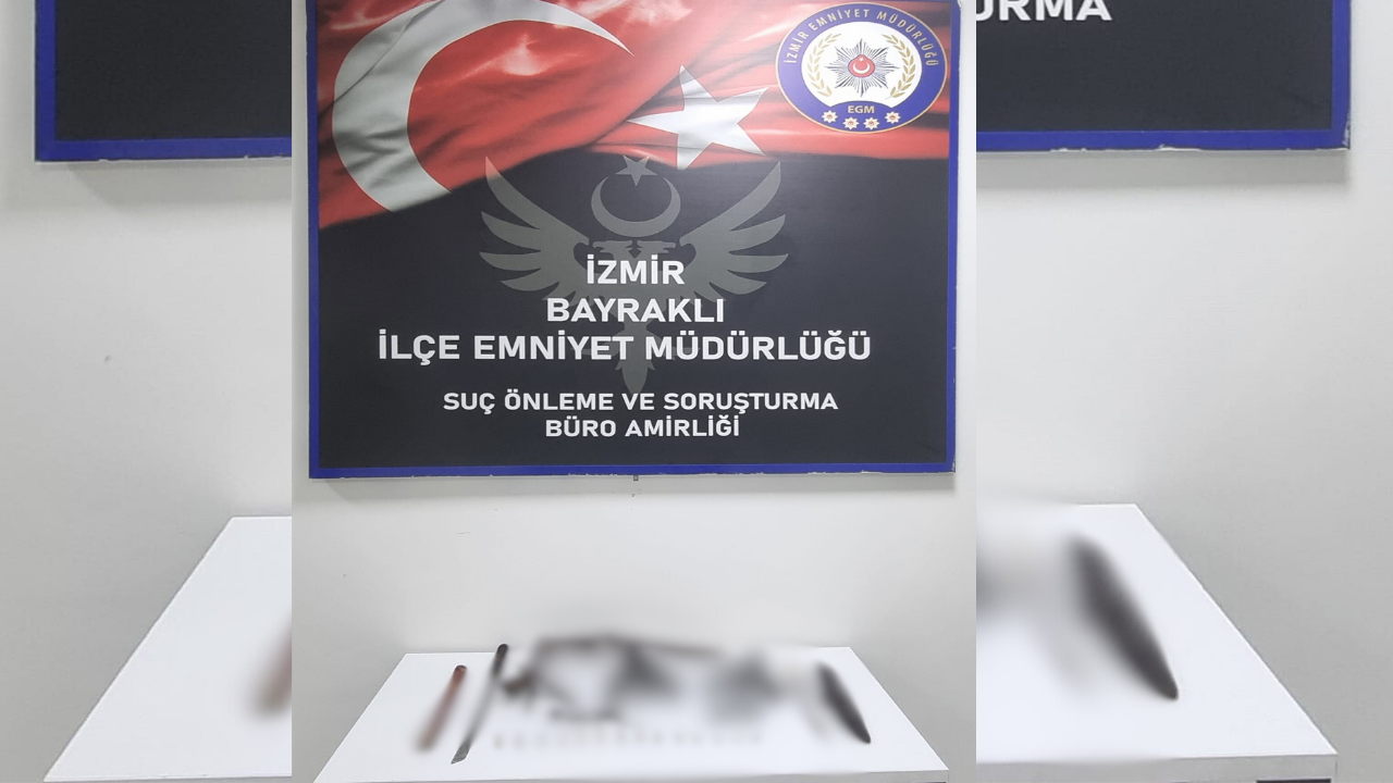 Bayraklı'da silah ticareti operasyonu! 3 gözaltı