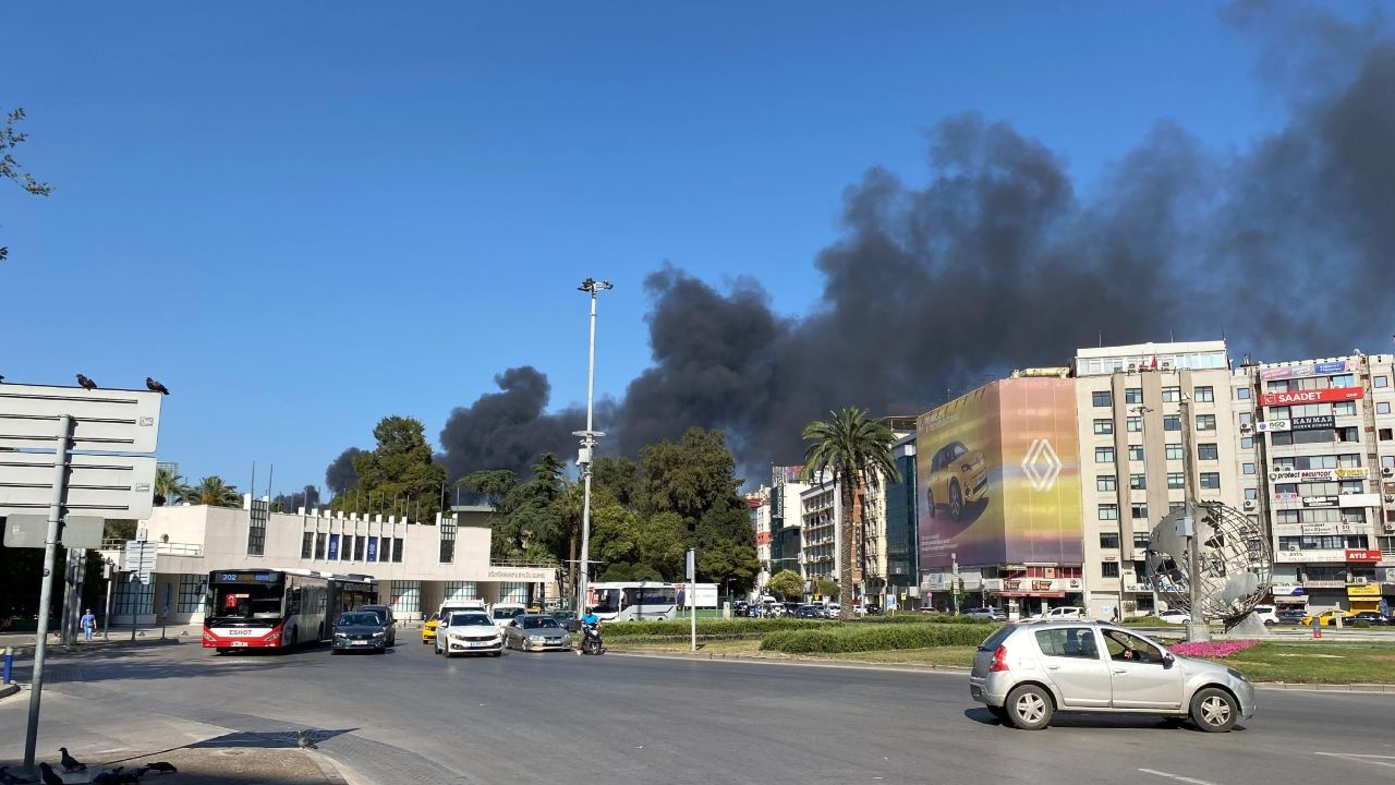 İzmir’de özel hastanede yangın paniği