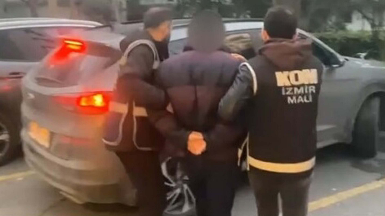 İzmir merkezli dolandırıcılık operasyonu: 11 şüpheli yakalandı