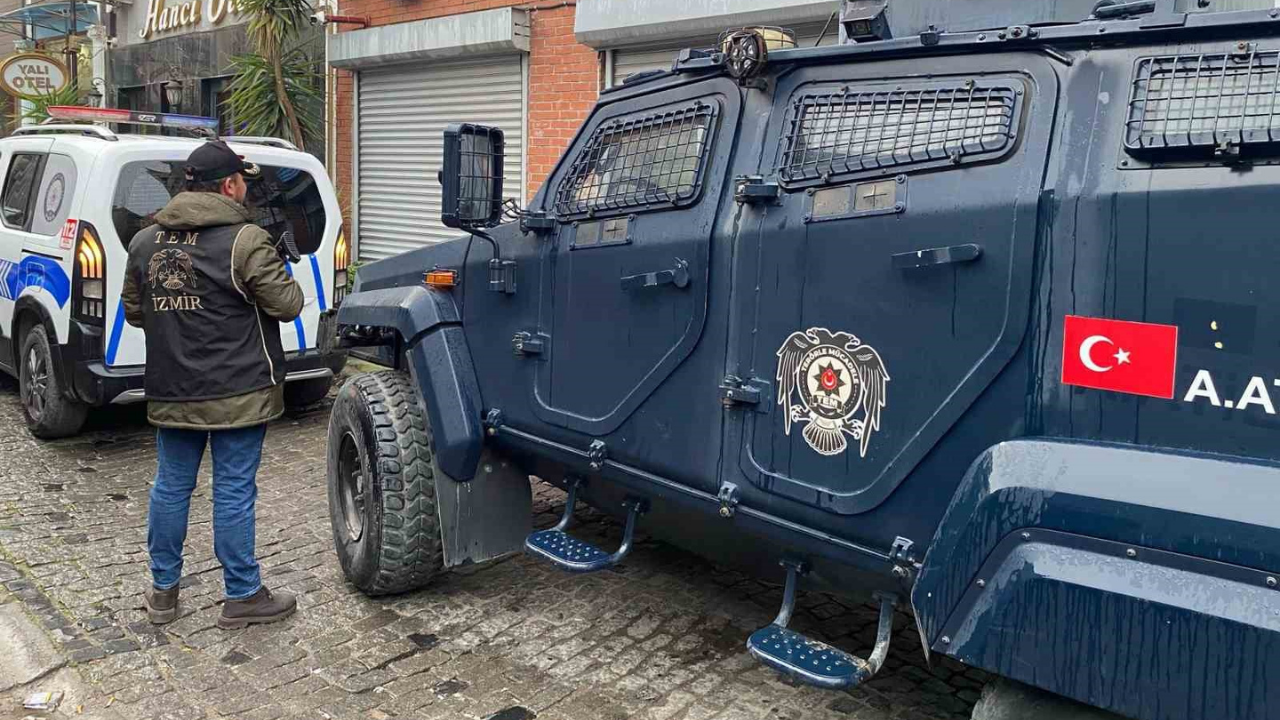 İzmir’de PKK/KCK terör örgütüne yönelik operasyonda 7 gözaltı!